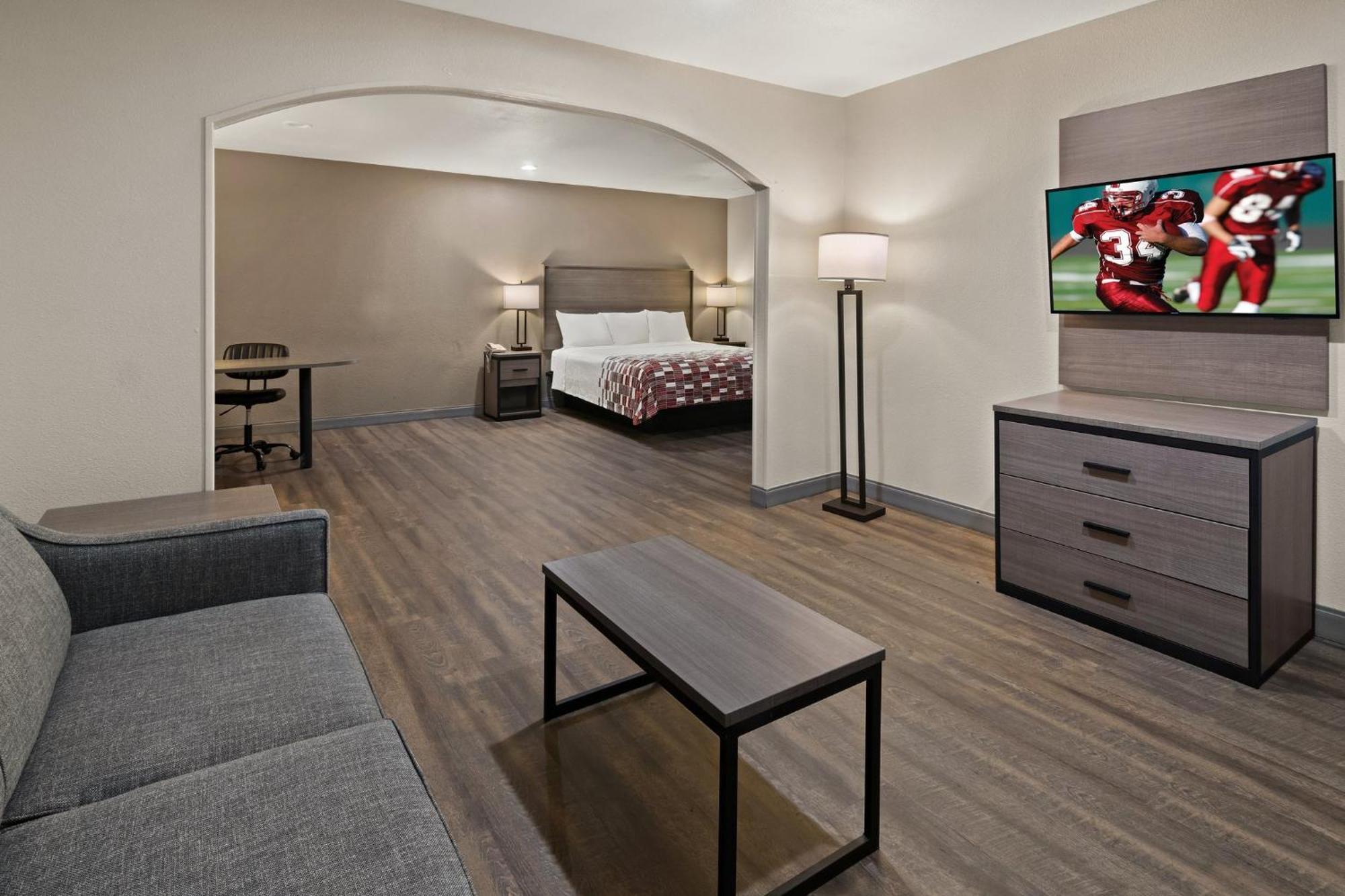 Irving Inn & Suites At Dfw Airport Eksteriør billede