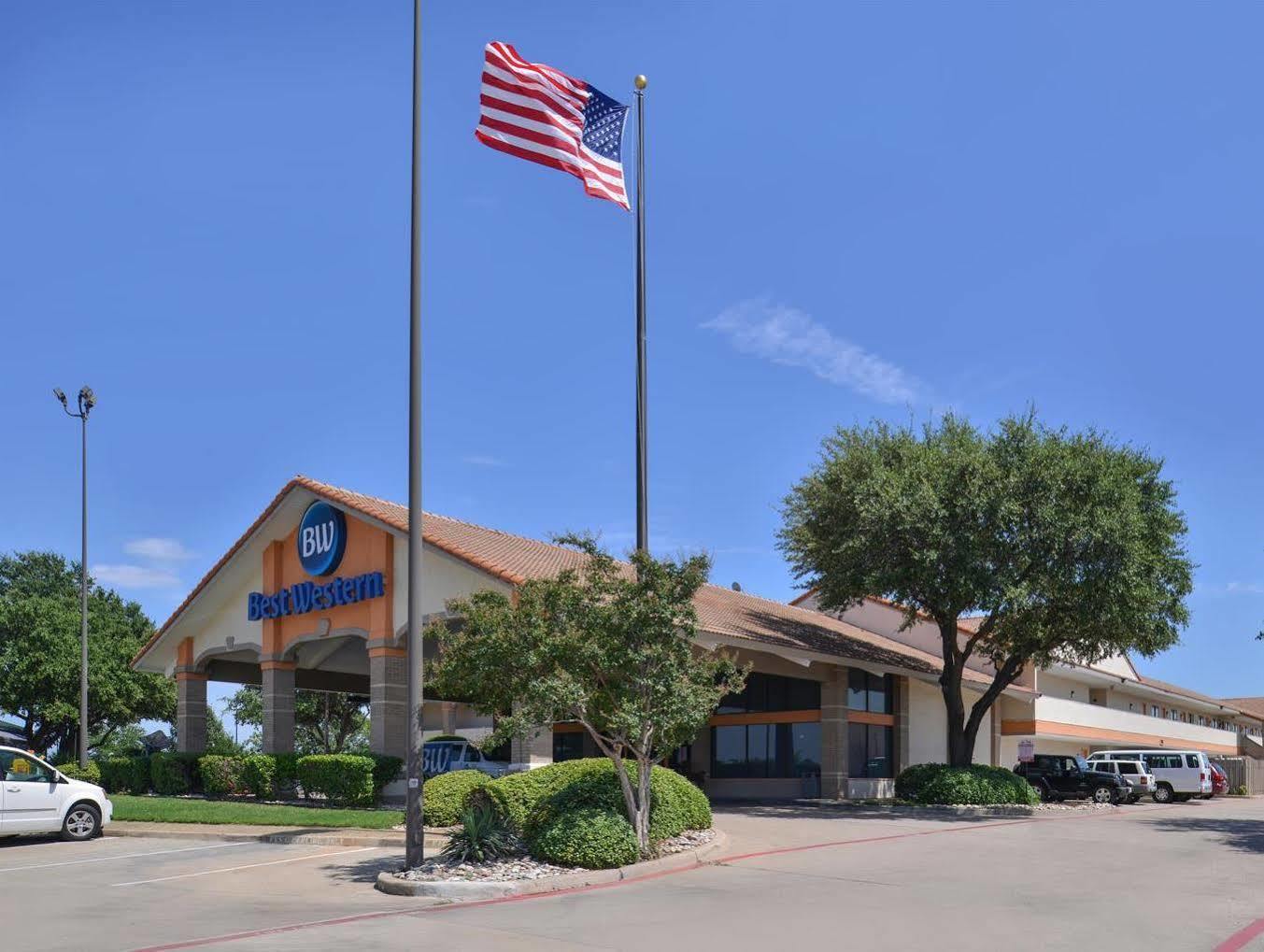 Irving Inn & Suites At Dfw Airport Eksteriør billede