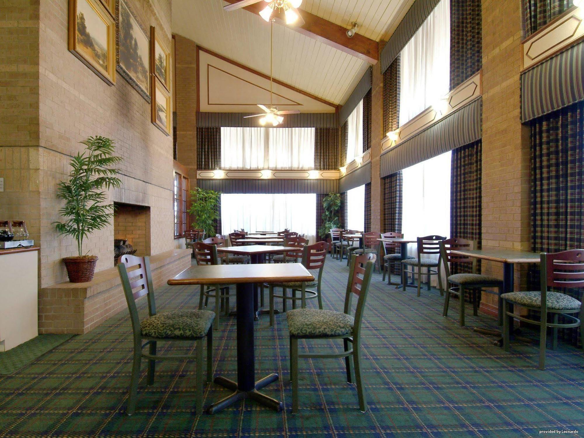Irving Inn & Suites At Dfw Airport Restaurant billede