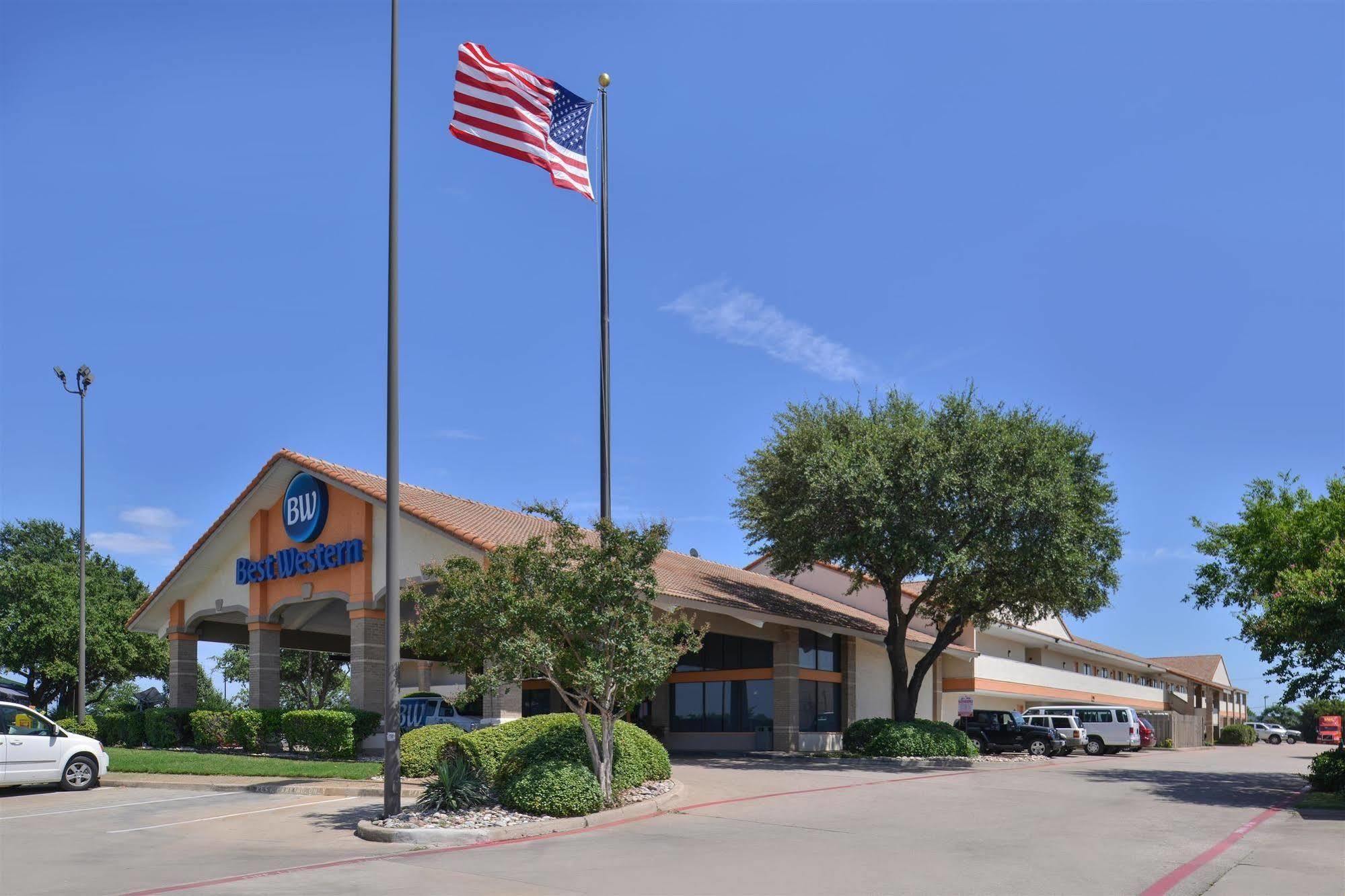 Irving Inn & Suites At Dfw Airport Eksteriør billede