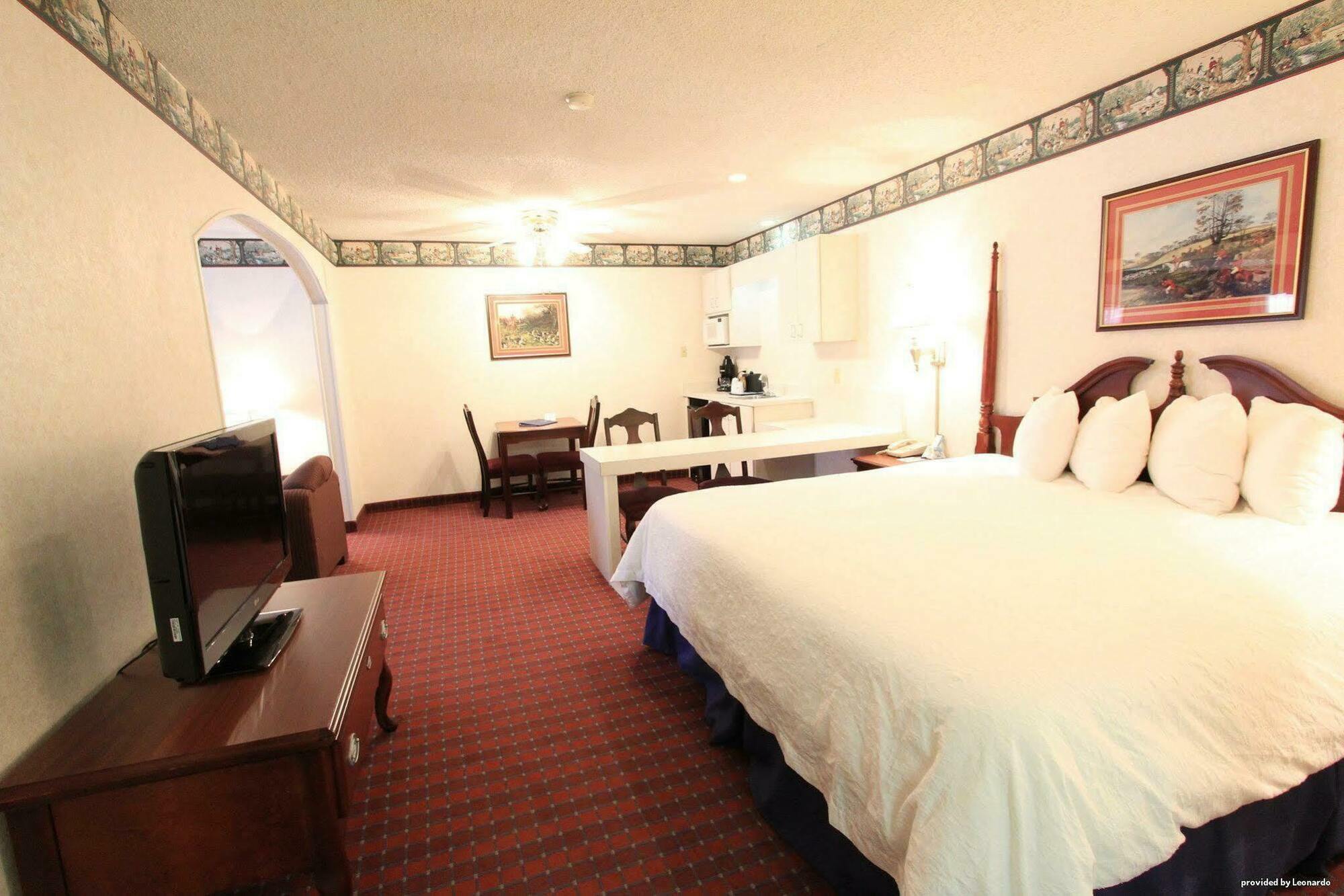 Irving Inn & Suites At Dfw Airport Eksteriør billede