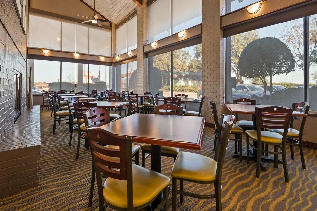 Irving Inn & Suites At Dfw Airport Eksteriør billede